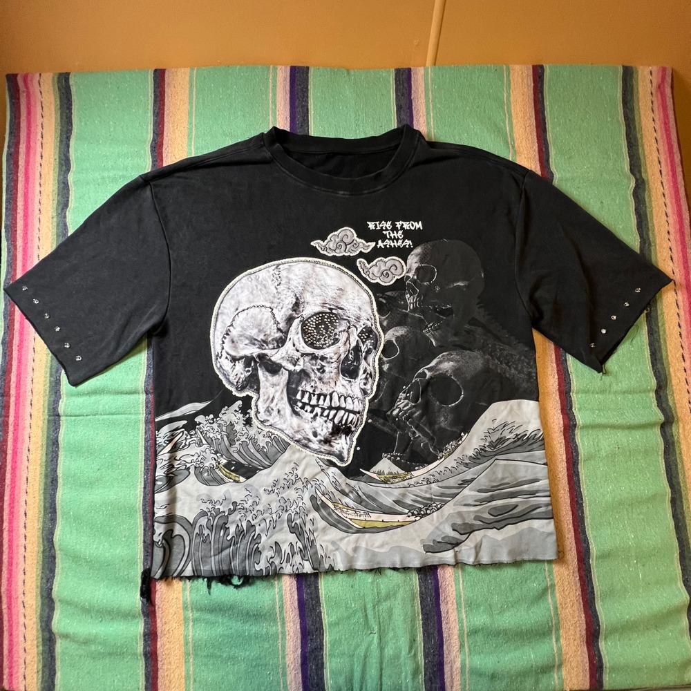 Bleecker & Mercer Shirt Mens XL Black Skull Wave Rhinestone Rise From The Ashes